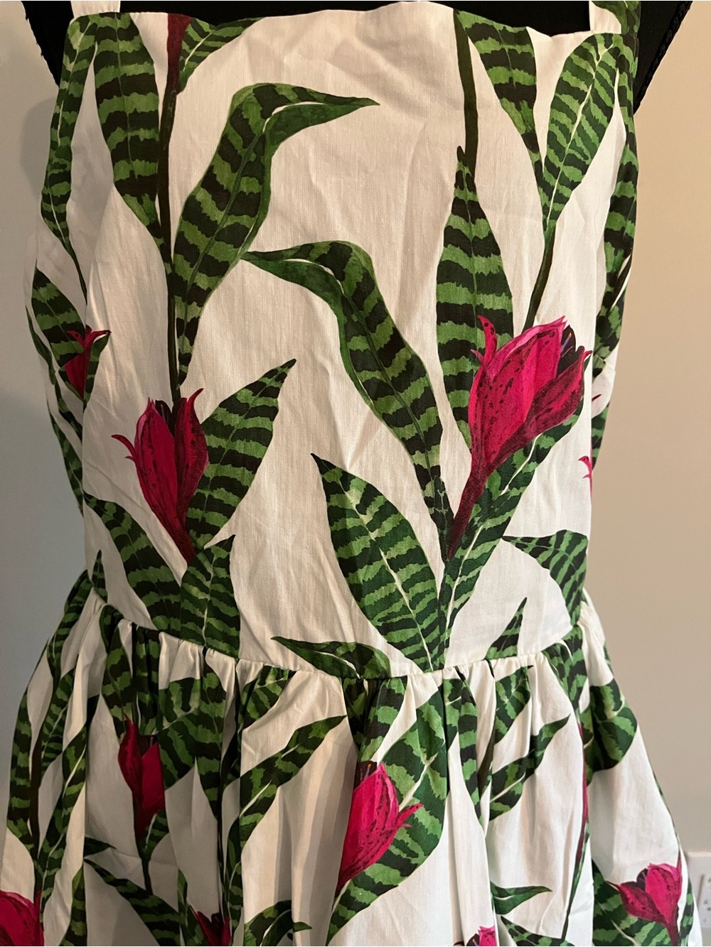Layered with Love Tropical Floral Dress Large - Picture 2 of 9